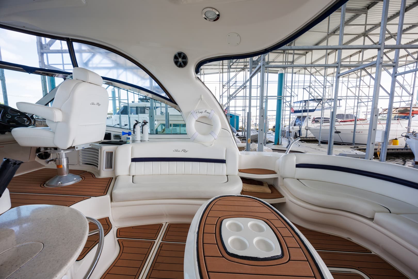 2009 Sea Ray 52 SUNDANCER