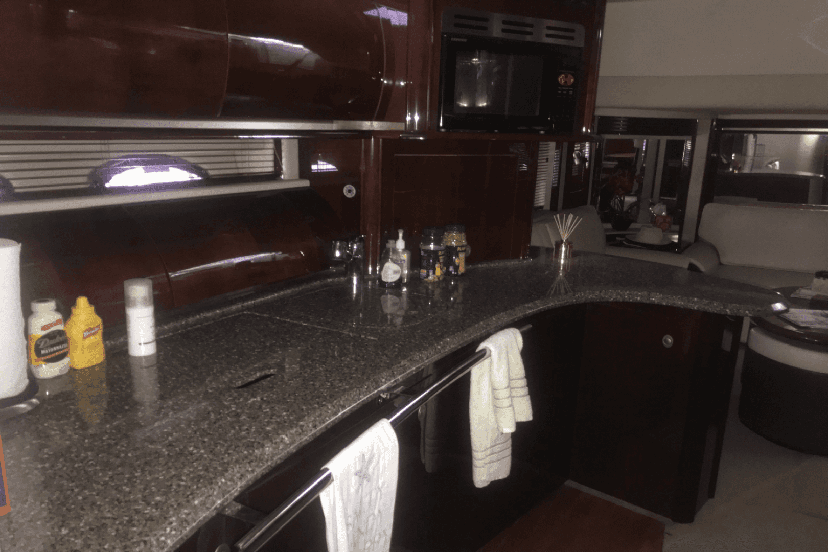 2009 Sea Ray 52 SUNDANCER