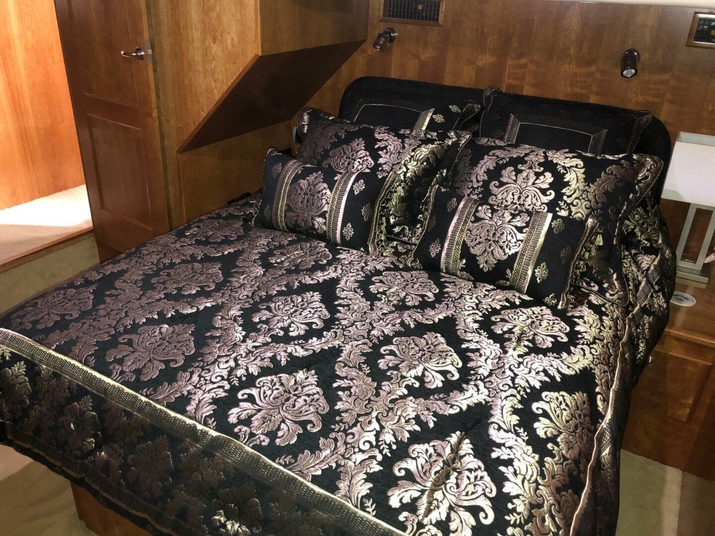 2005 Navigator 53 Classic PH