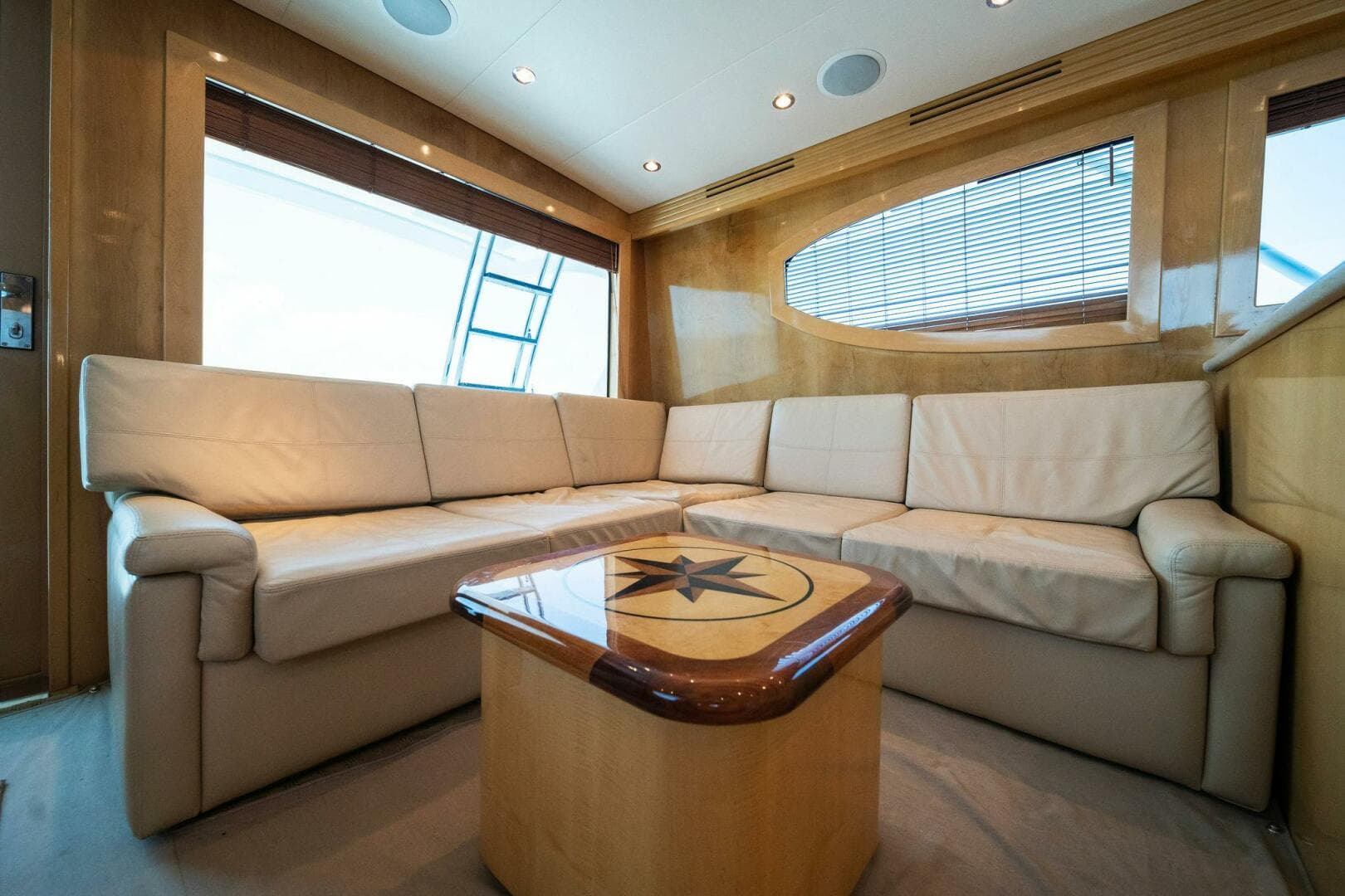 2003 Hatteras 54 Convertible - Big Boyd