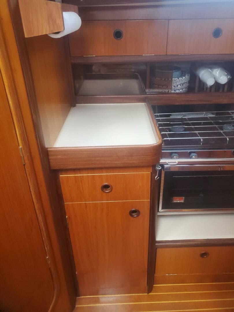 1985 Beneteau First 375