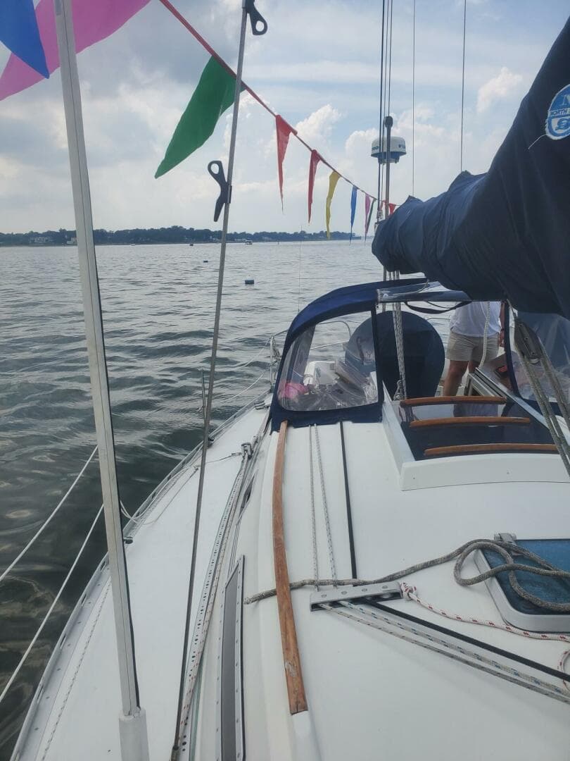 1985 Beneteau First 375