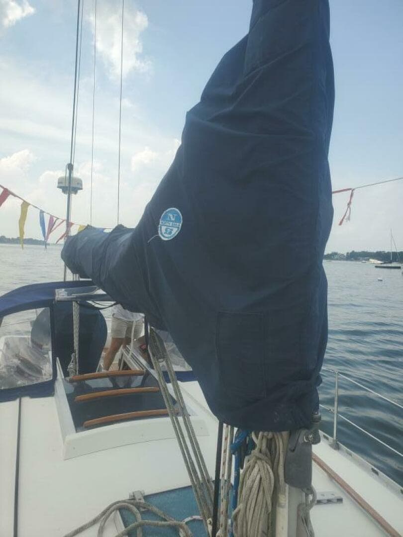 1985 Beneteau First 375