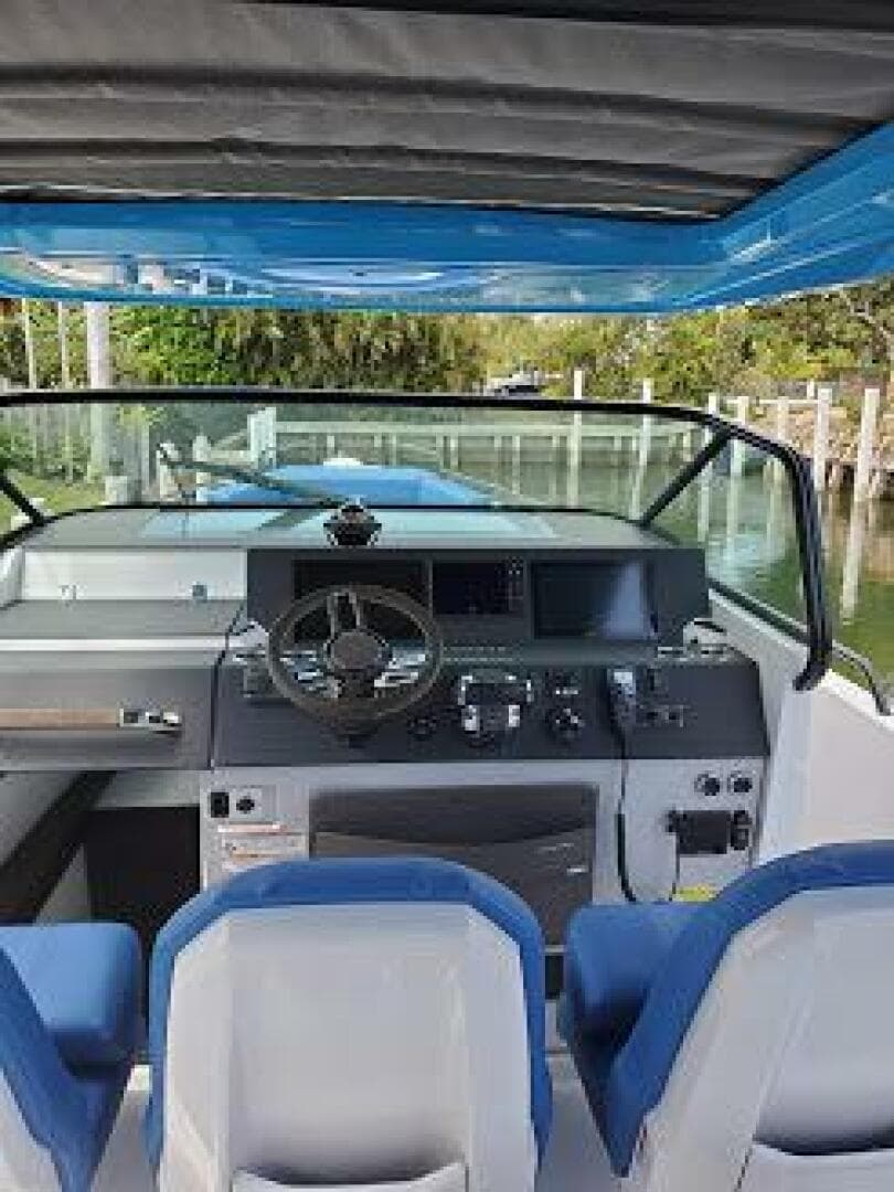 2019 Axopar 37 Sun-Top Brabus  Package