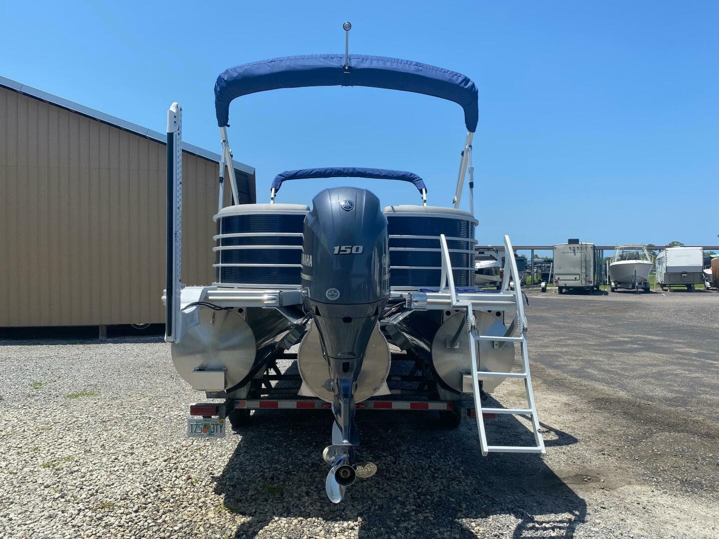 2022 Bennington 22LSR