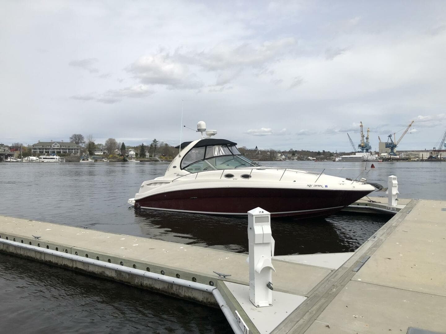 2007 Sea Ray 320 Sundancer