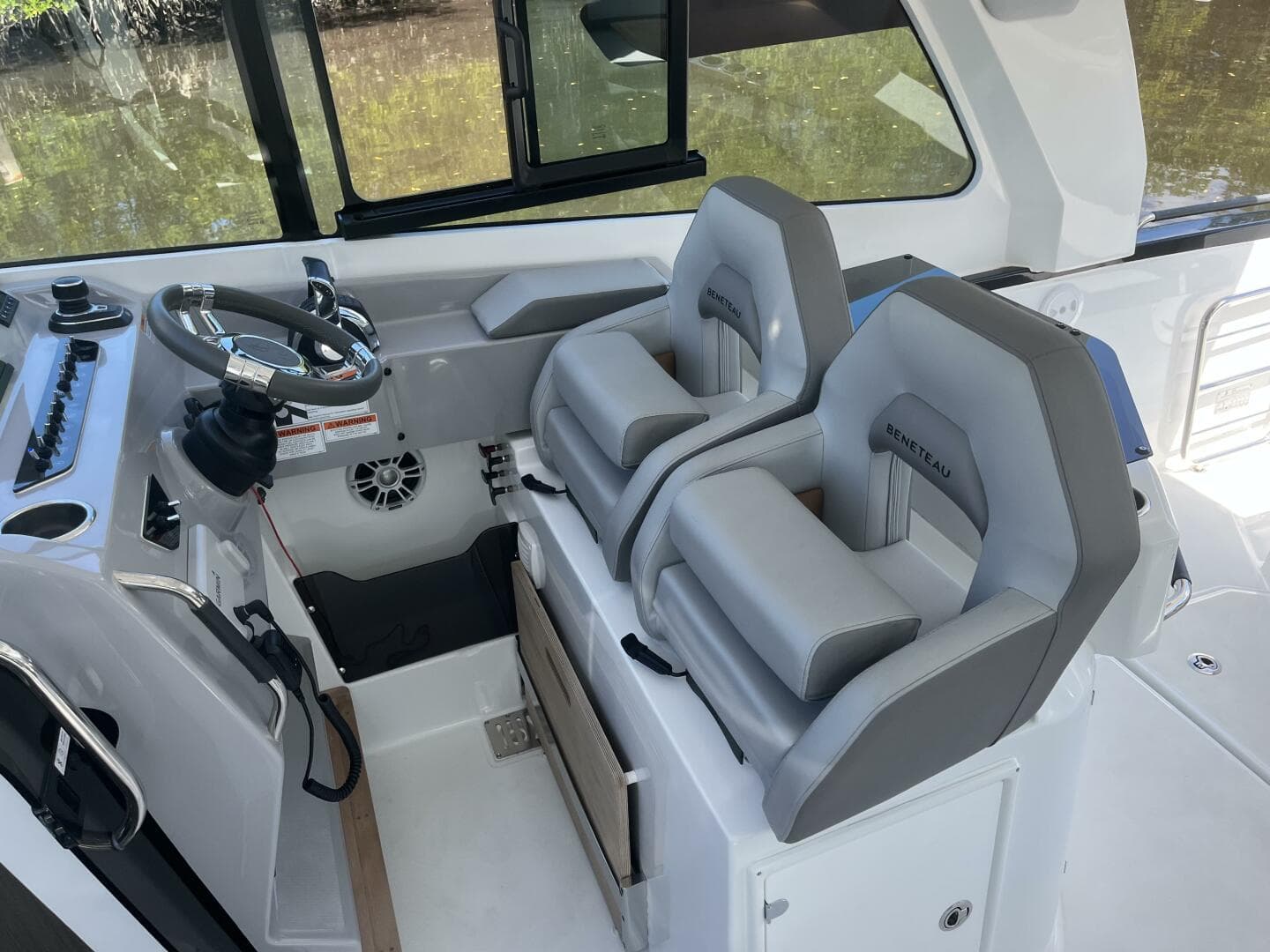 2022 Beneteau GT 32