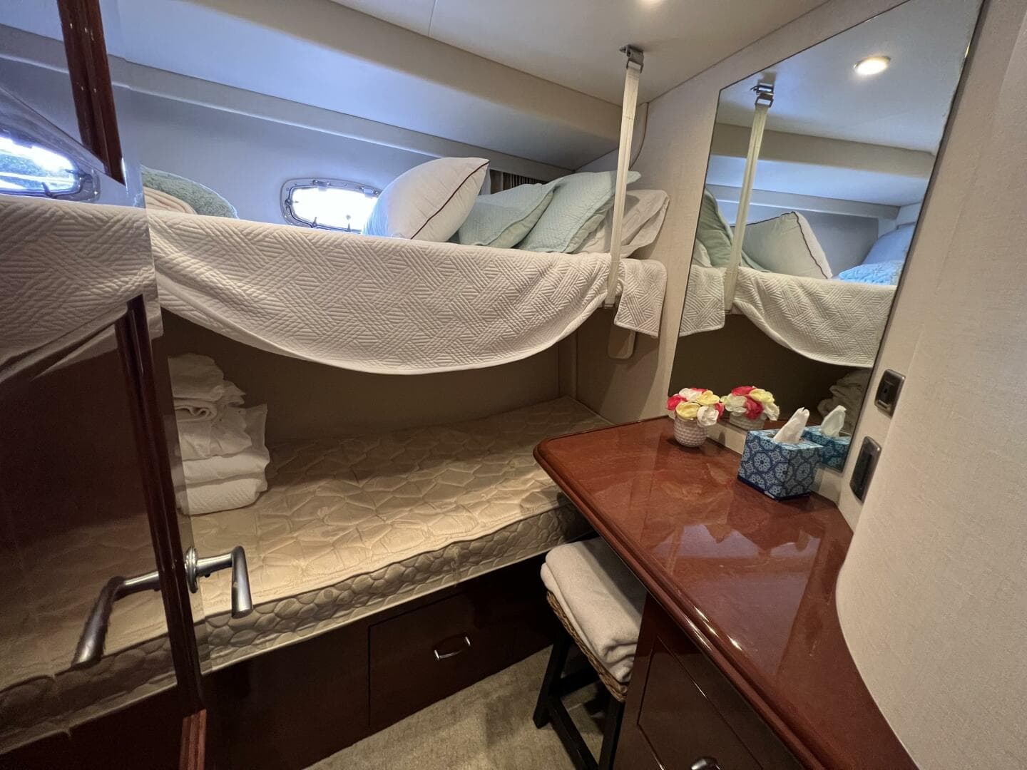 2008 Marquis 59 Fly Bridge - Markham Edition