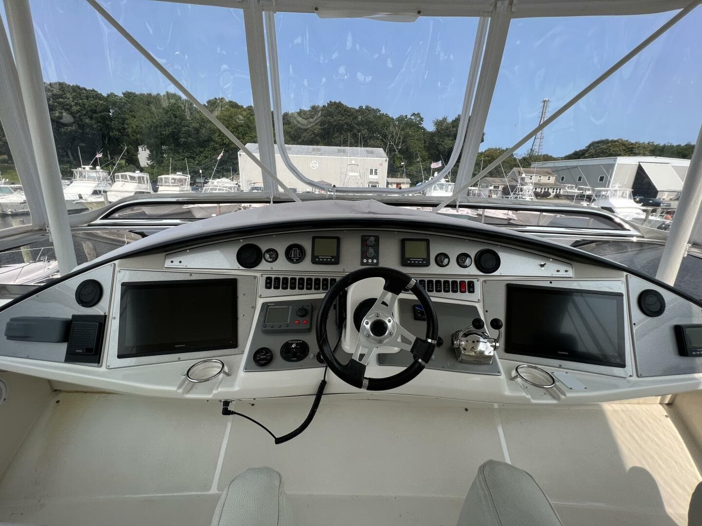 2008 Marquis 59 Fly Bridge - Markham Edition