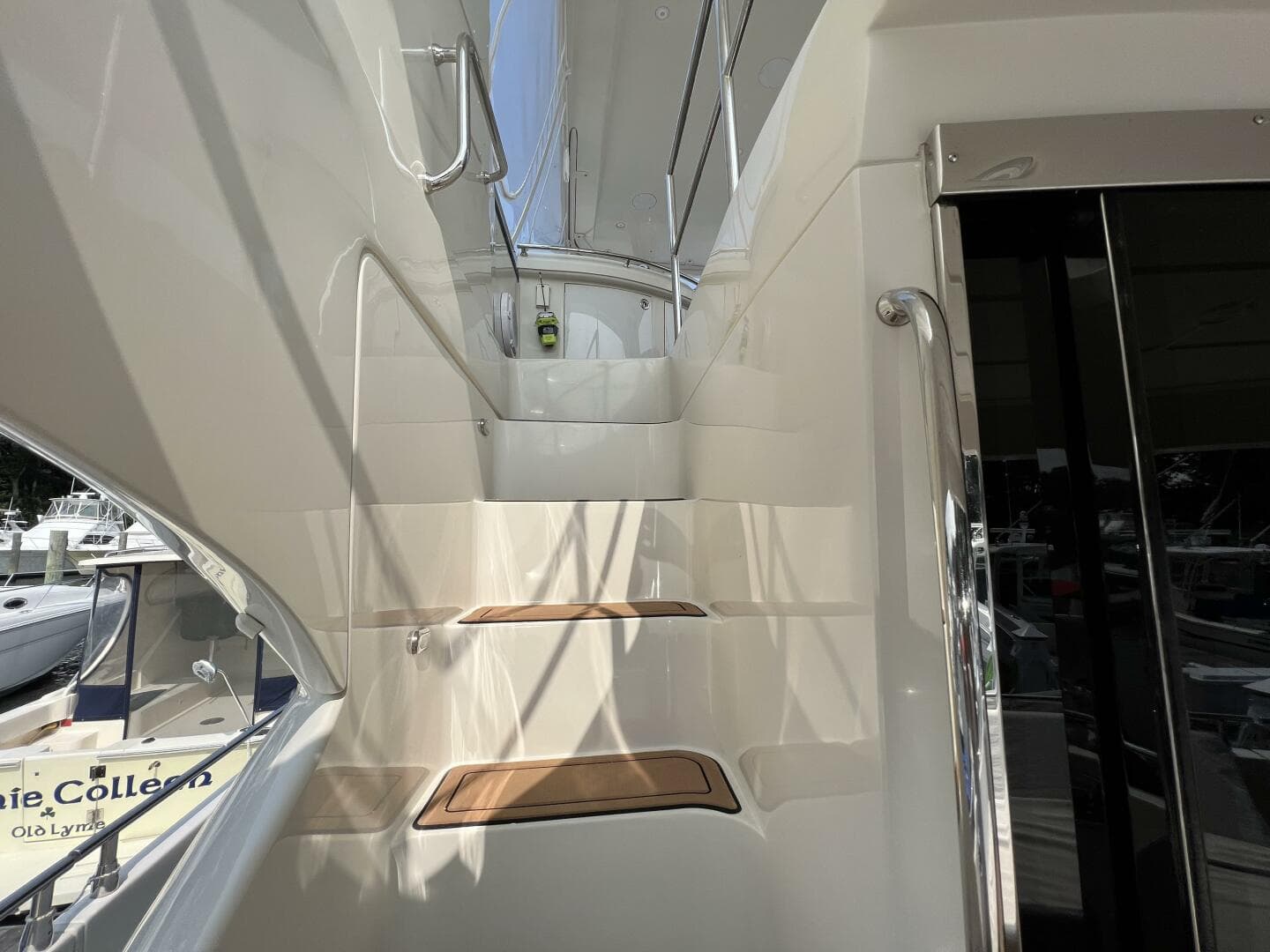 2008 Marquis 59 Fly Bridge - Markham Edition