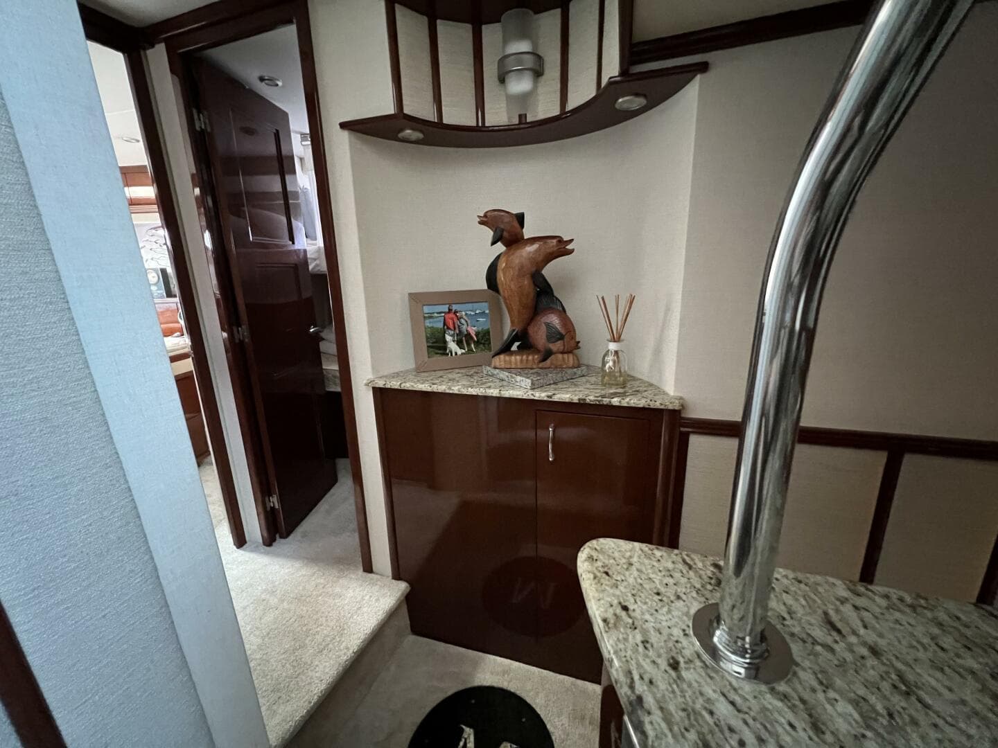 2008 Marquis 59 Fly Bridge - Markham Edition