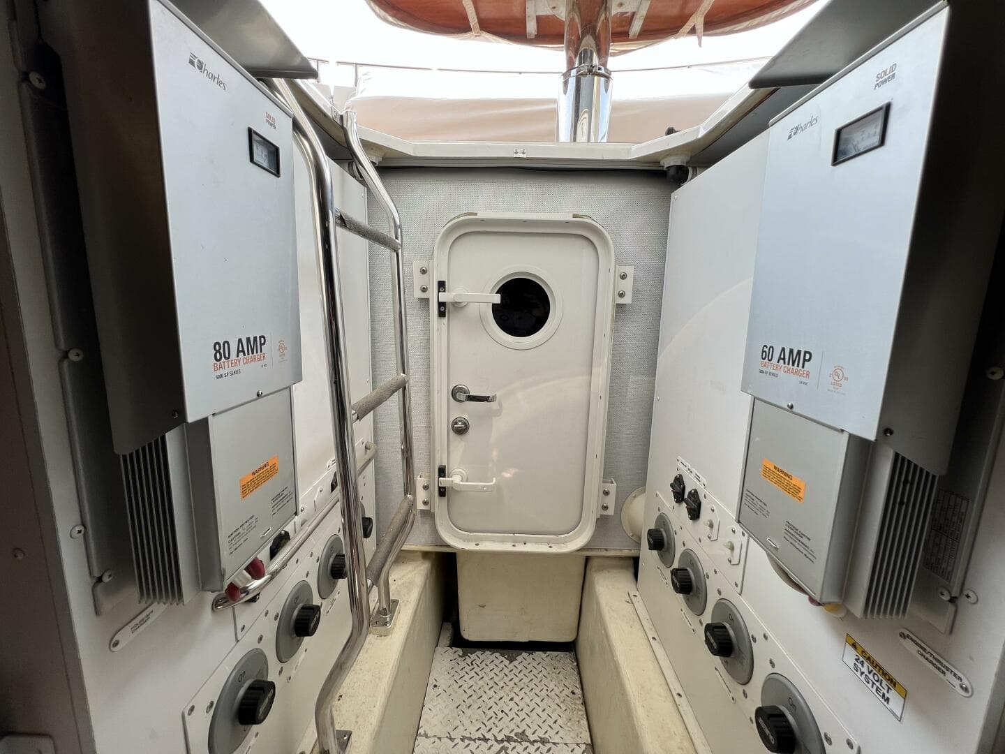 2008 Marquis 59 Fly Bridge - Markham Edition