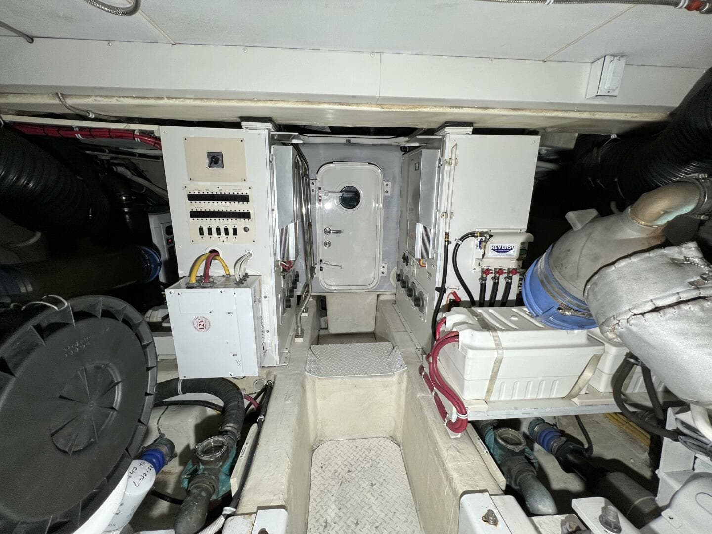 2008 Marquis 59 Fly Bridge - Markham Edition