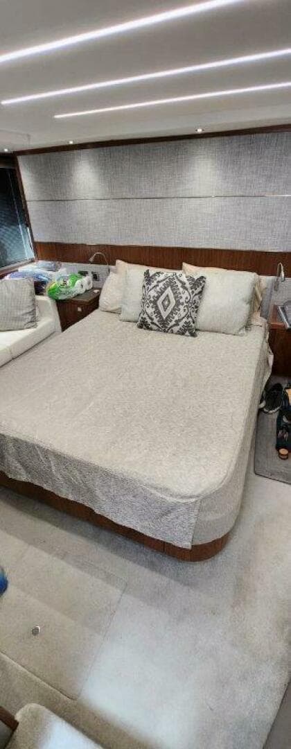 2018 Sunseeker Predator