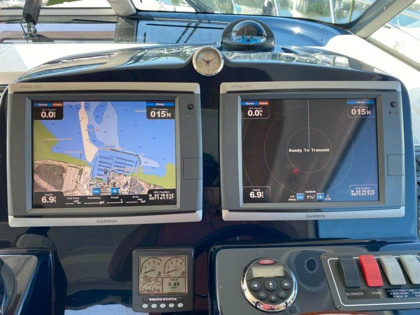 2009 Tiara Yachts 4300 Sovran