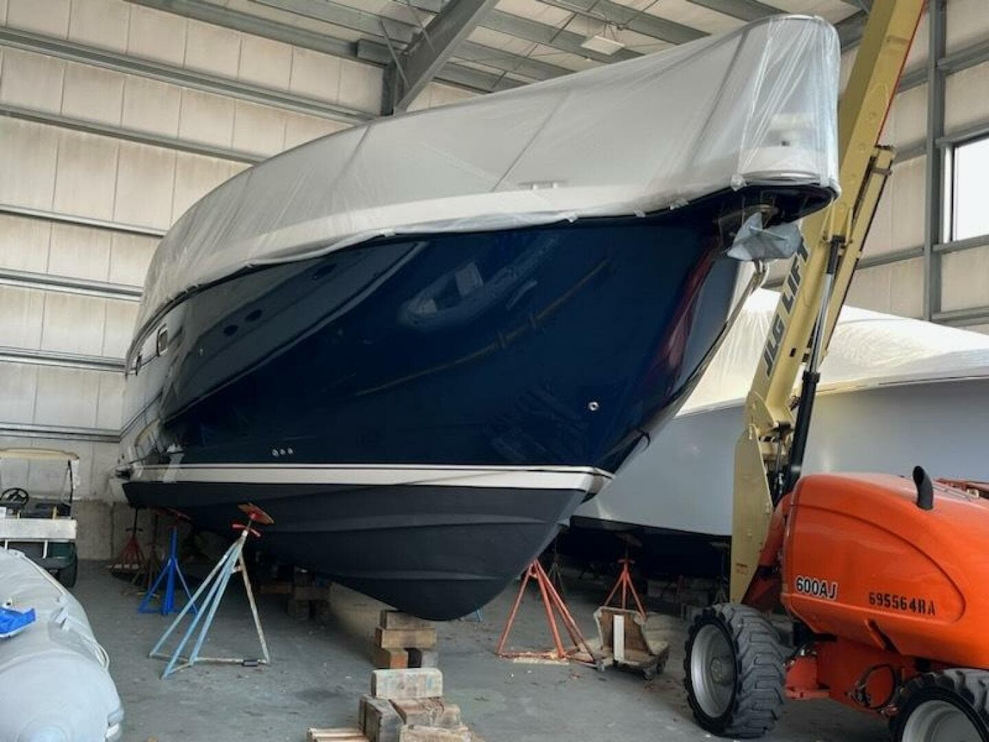 2009 Tiara Yachts 4300 Sovran