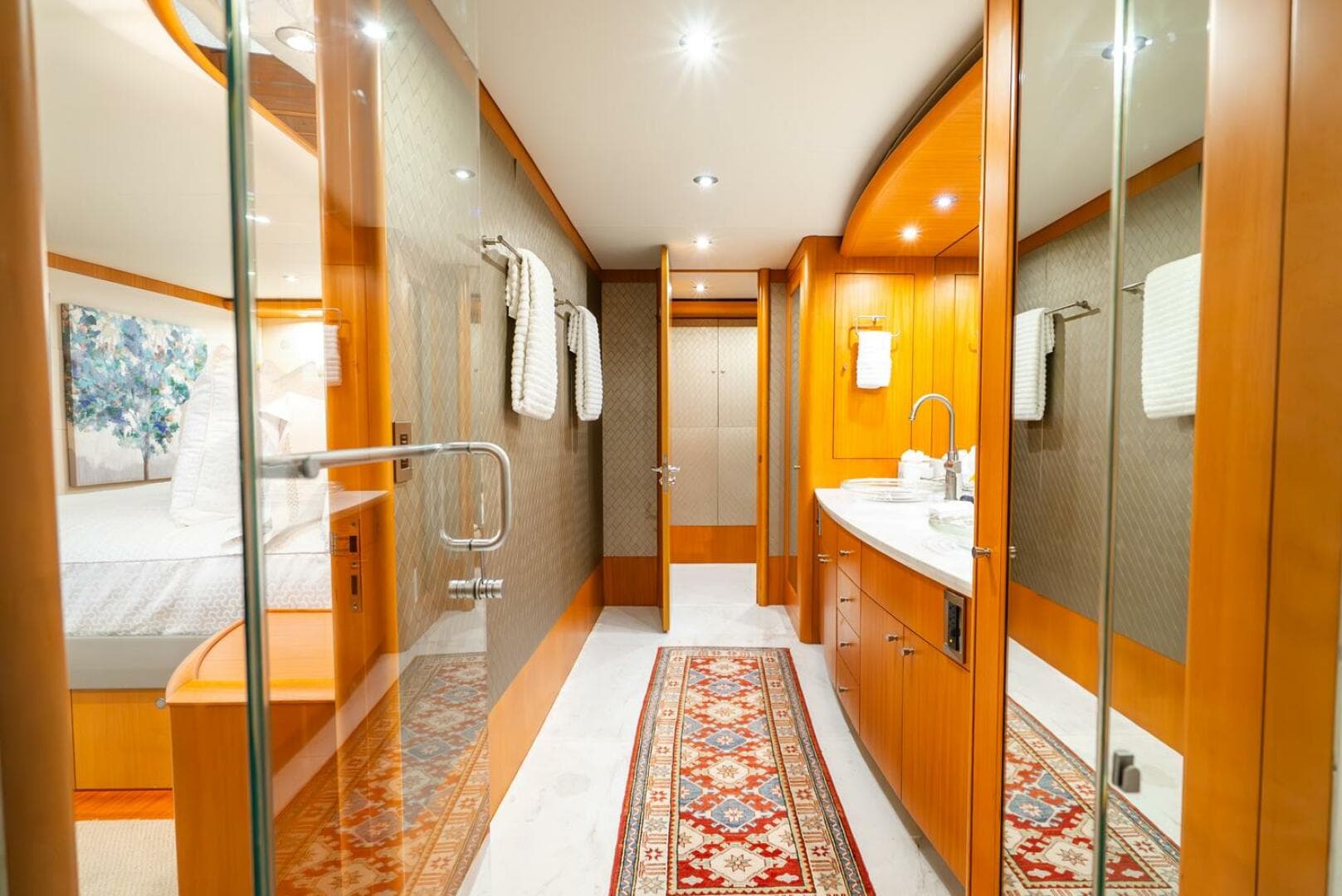 2008 Lazzara Yachts 116