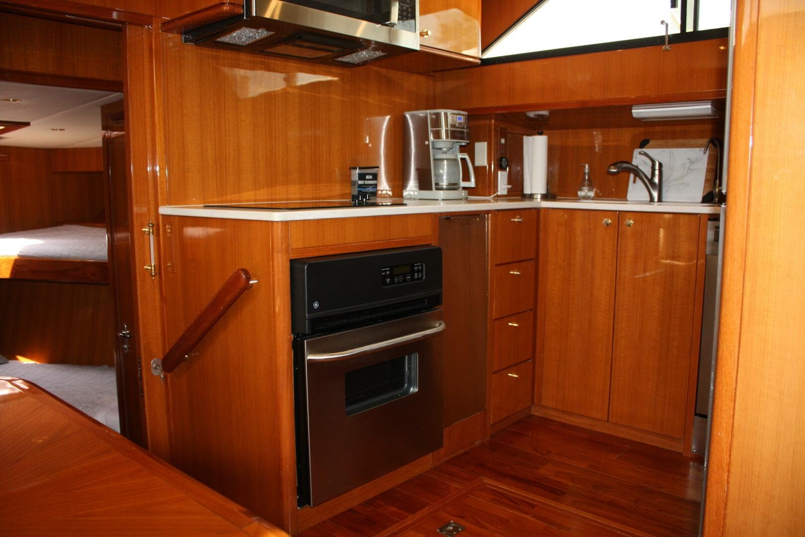 2000 Jefferson 56 Rivanna