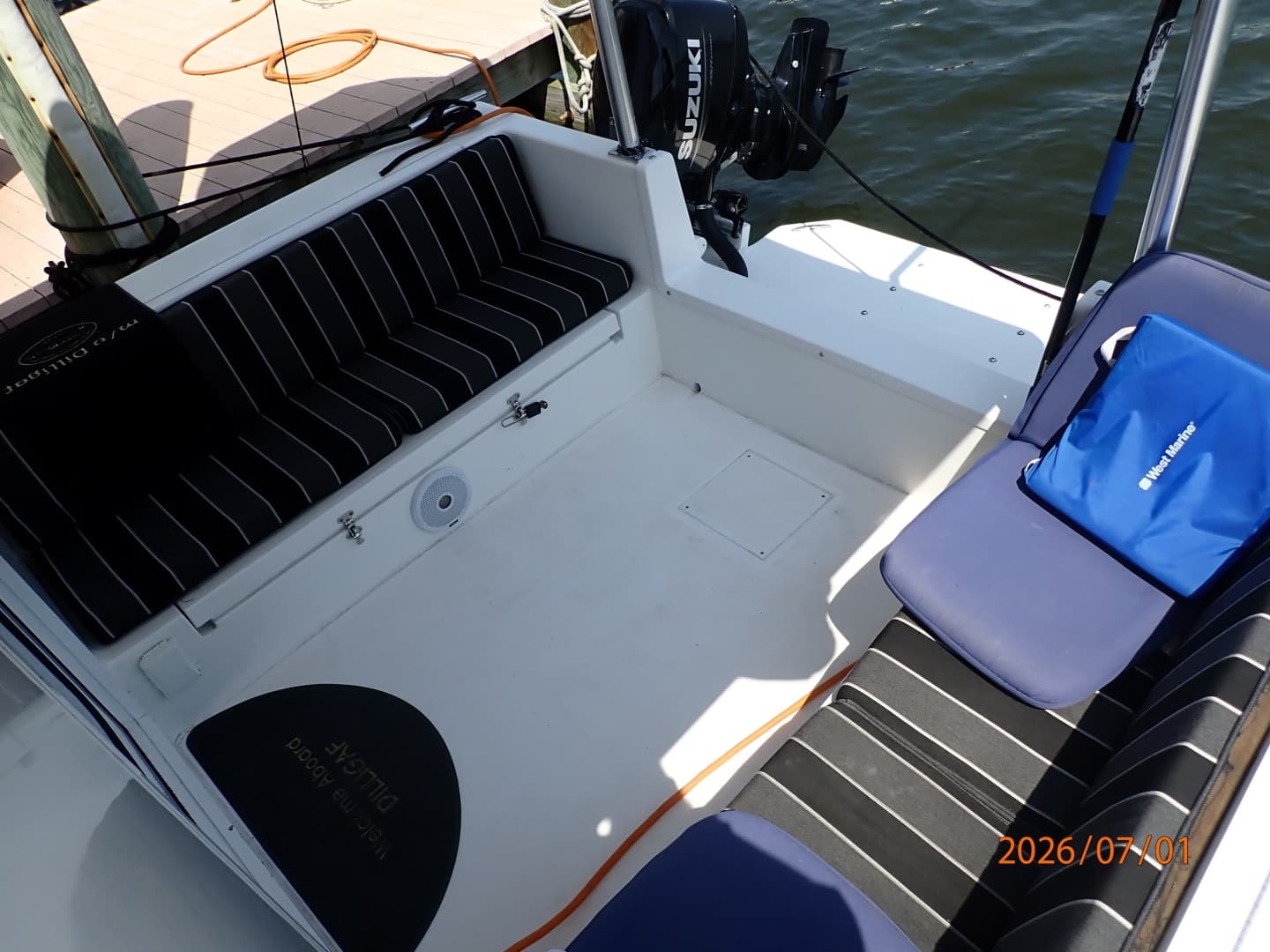35' Great Harbour aftdeck3