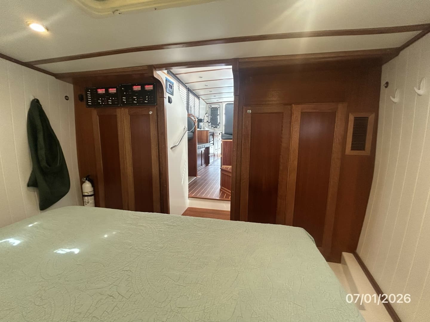 35' Great Harbour stateroom aft