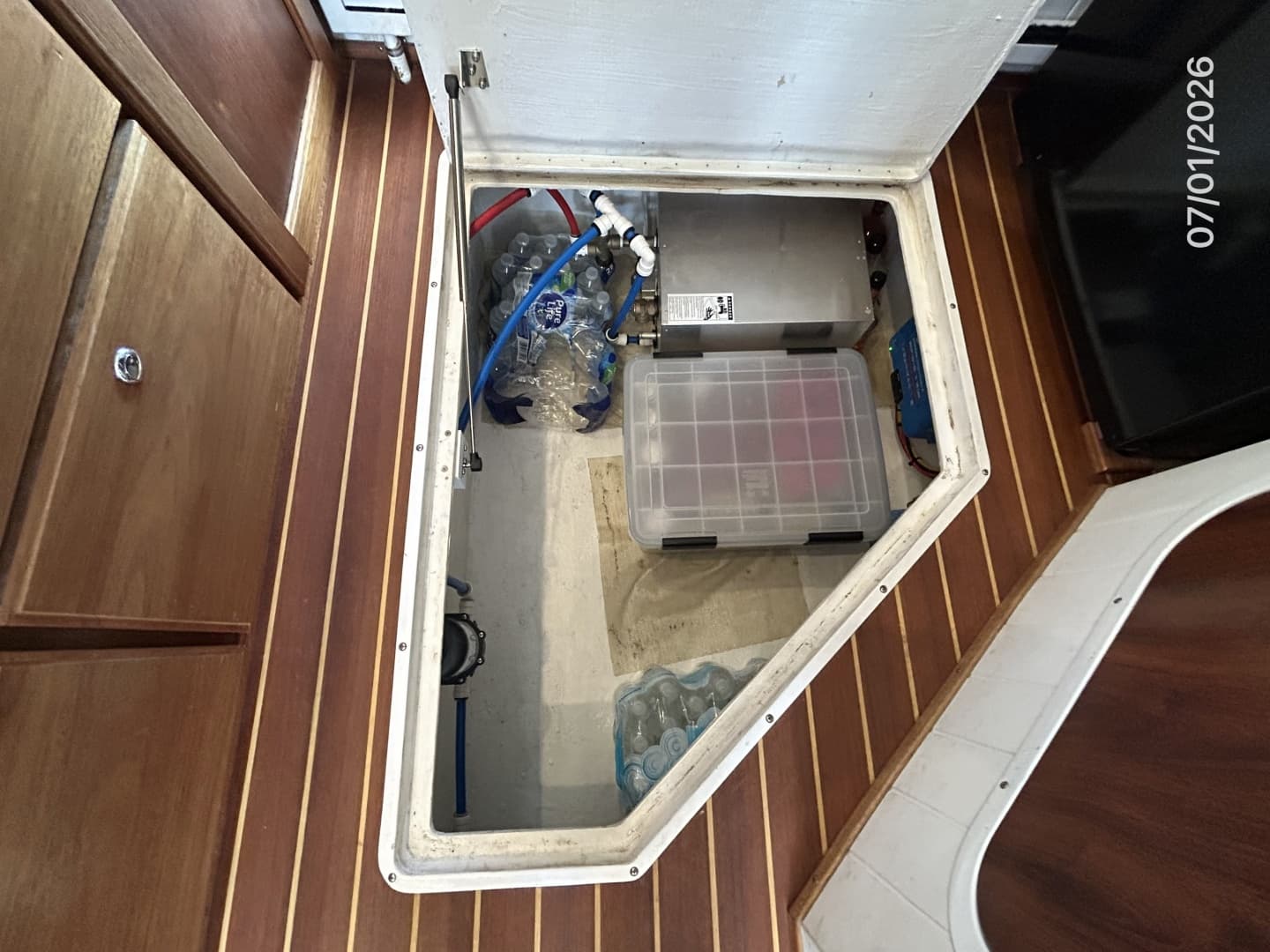 35' Great Harbour galley below sole storage