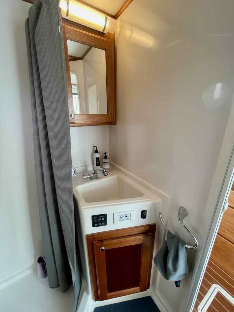 Great Harbour TT 35   Dilligaf      37