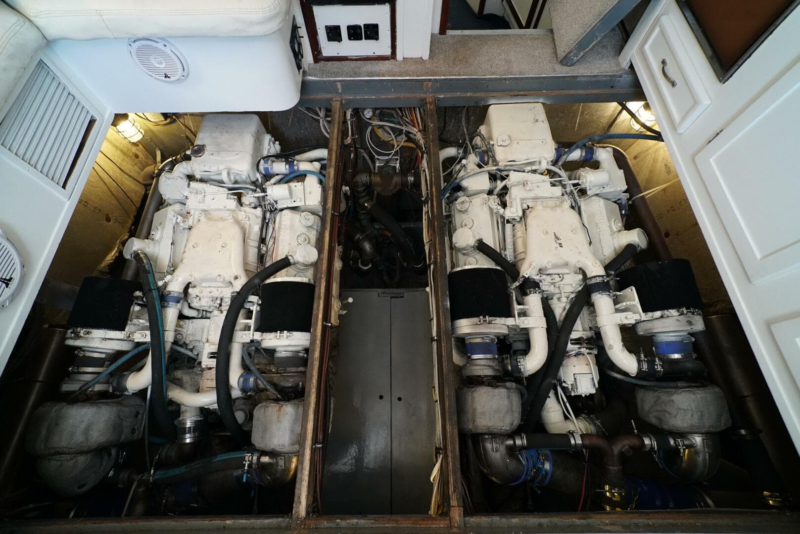 1979 Trojan 45 Convertible Hook'em