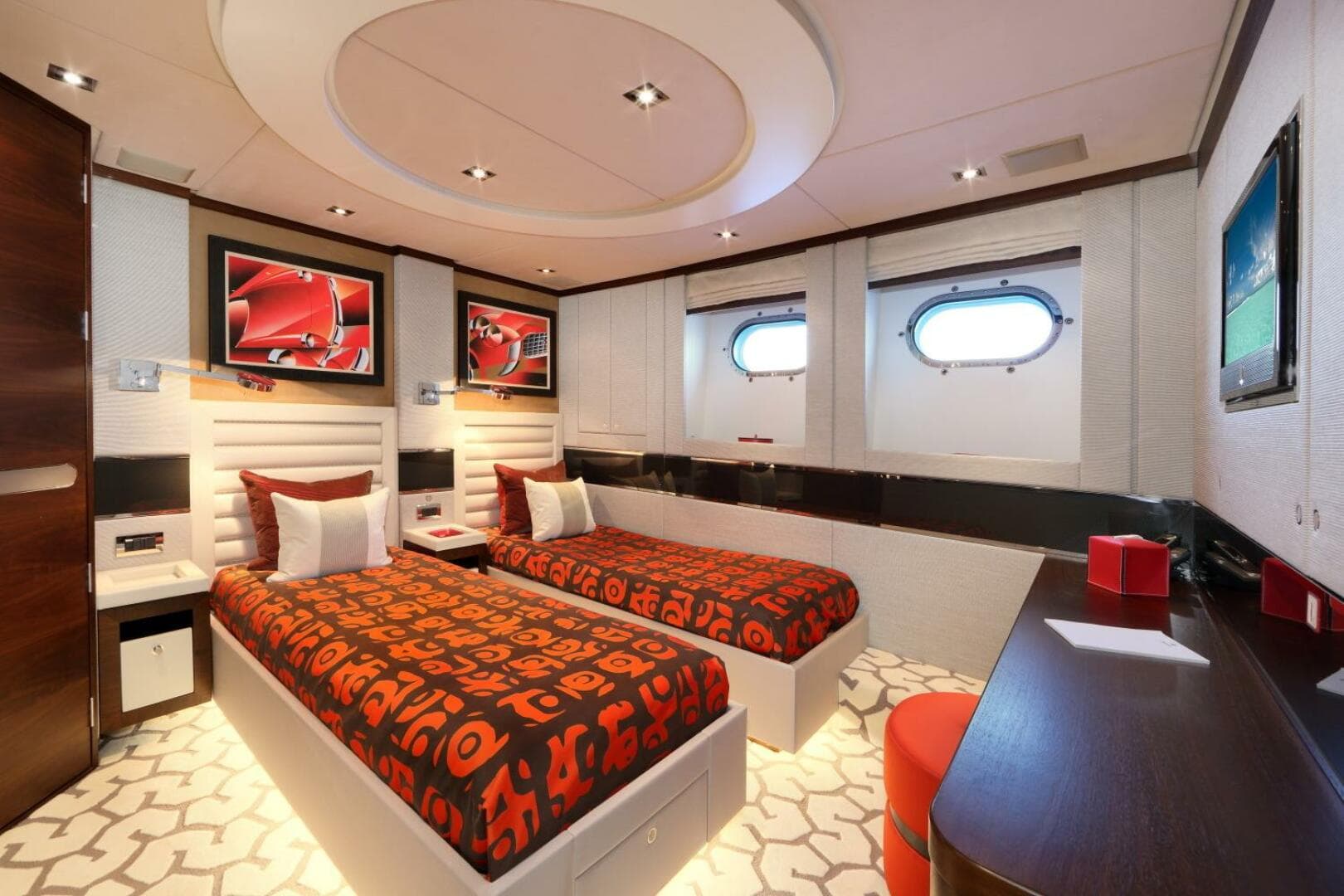 2011 Heesen Yachts Heesen 3700