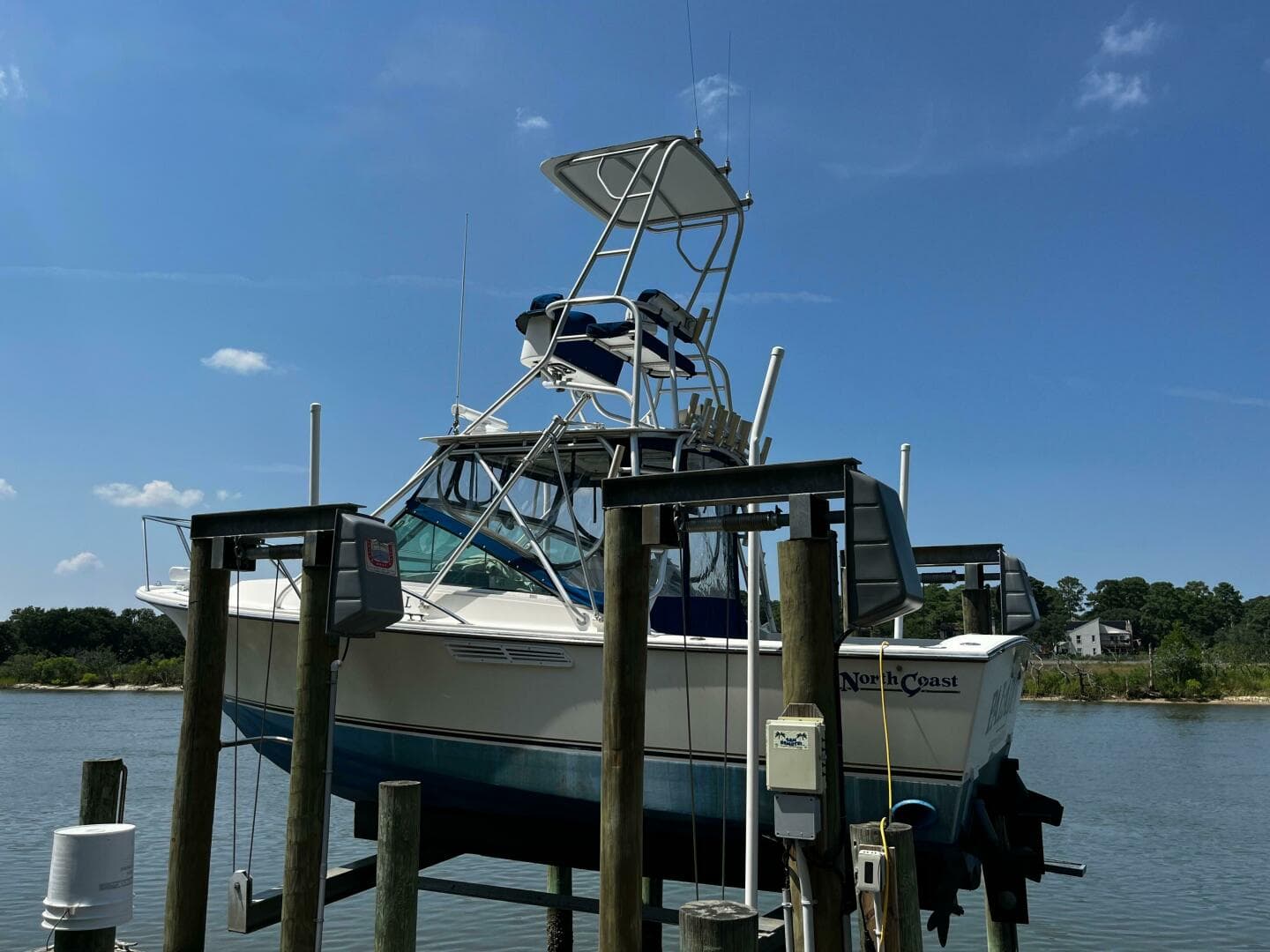 1988 North Coast 24 Express Sportfish