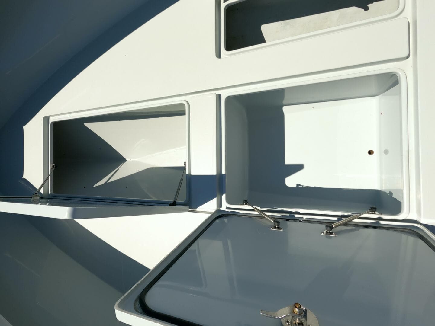 2018 Contender 32 ST