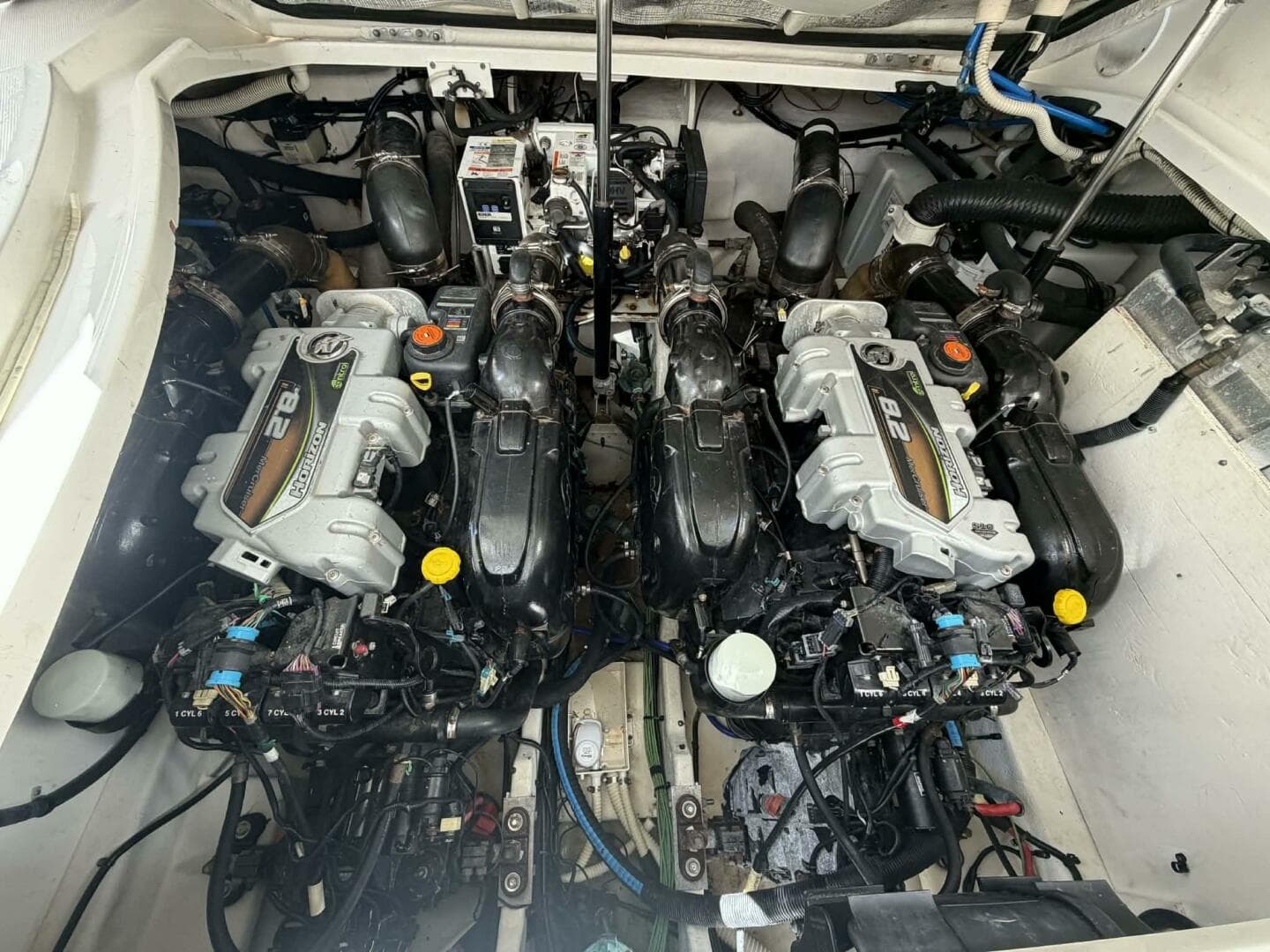 2016 Sea Ray 350 Sundancer