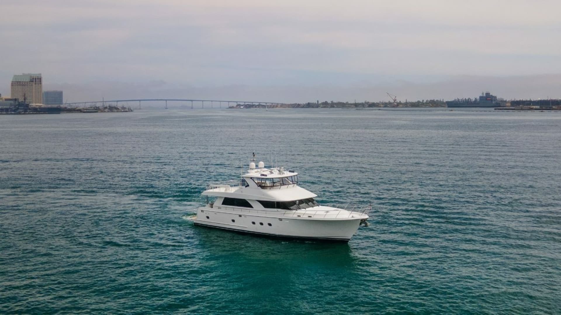 2009 Ocean Alexander 74 Flybridge