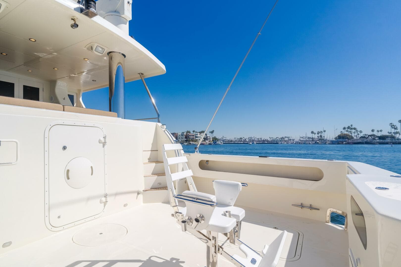 2007 Grand Alaskan Enclosed Bridge CPMY