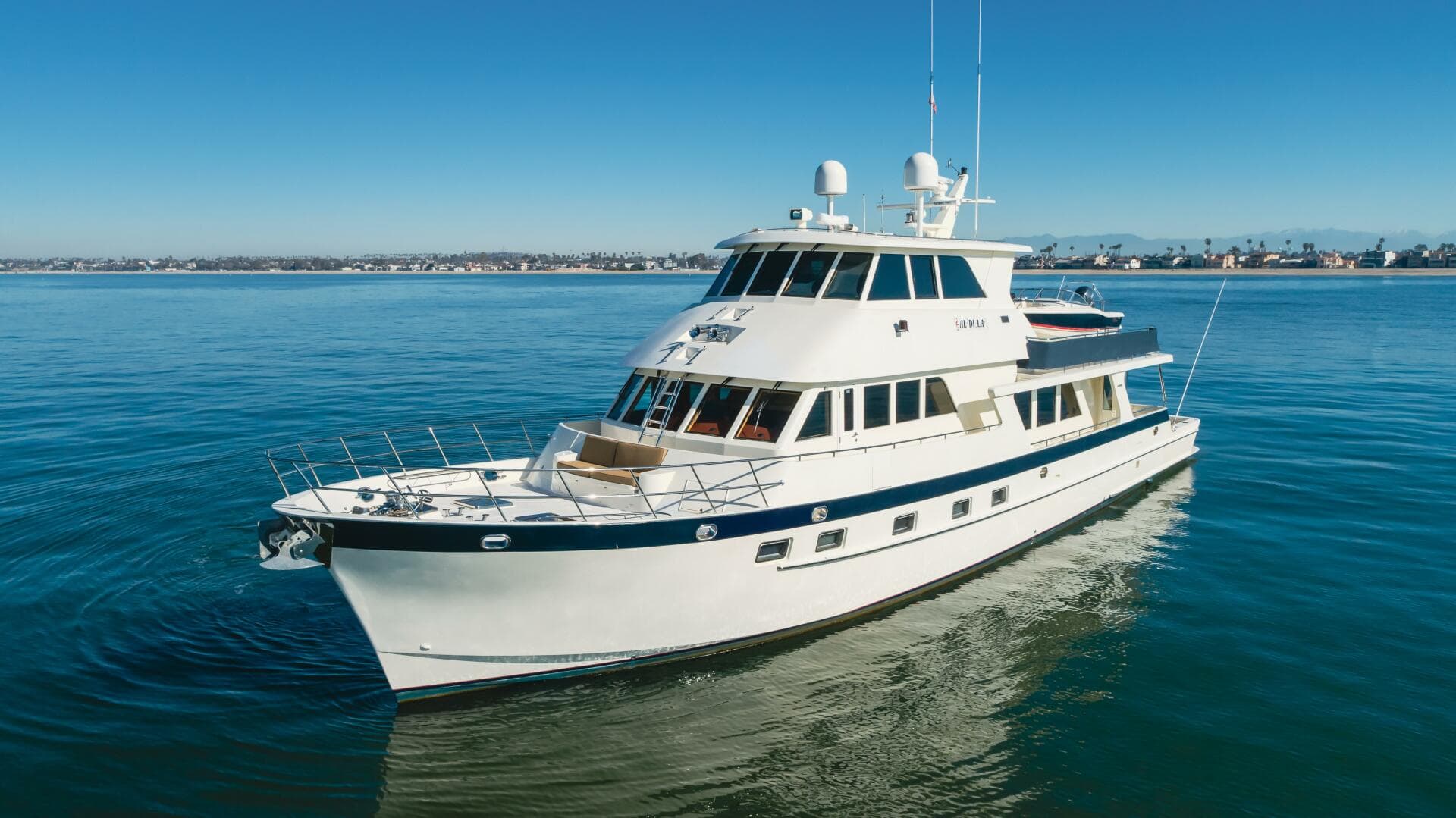 2007 Grand Alaskan Enclosed Bridge CPMY