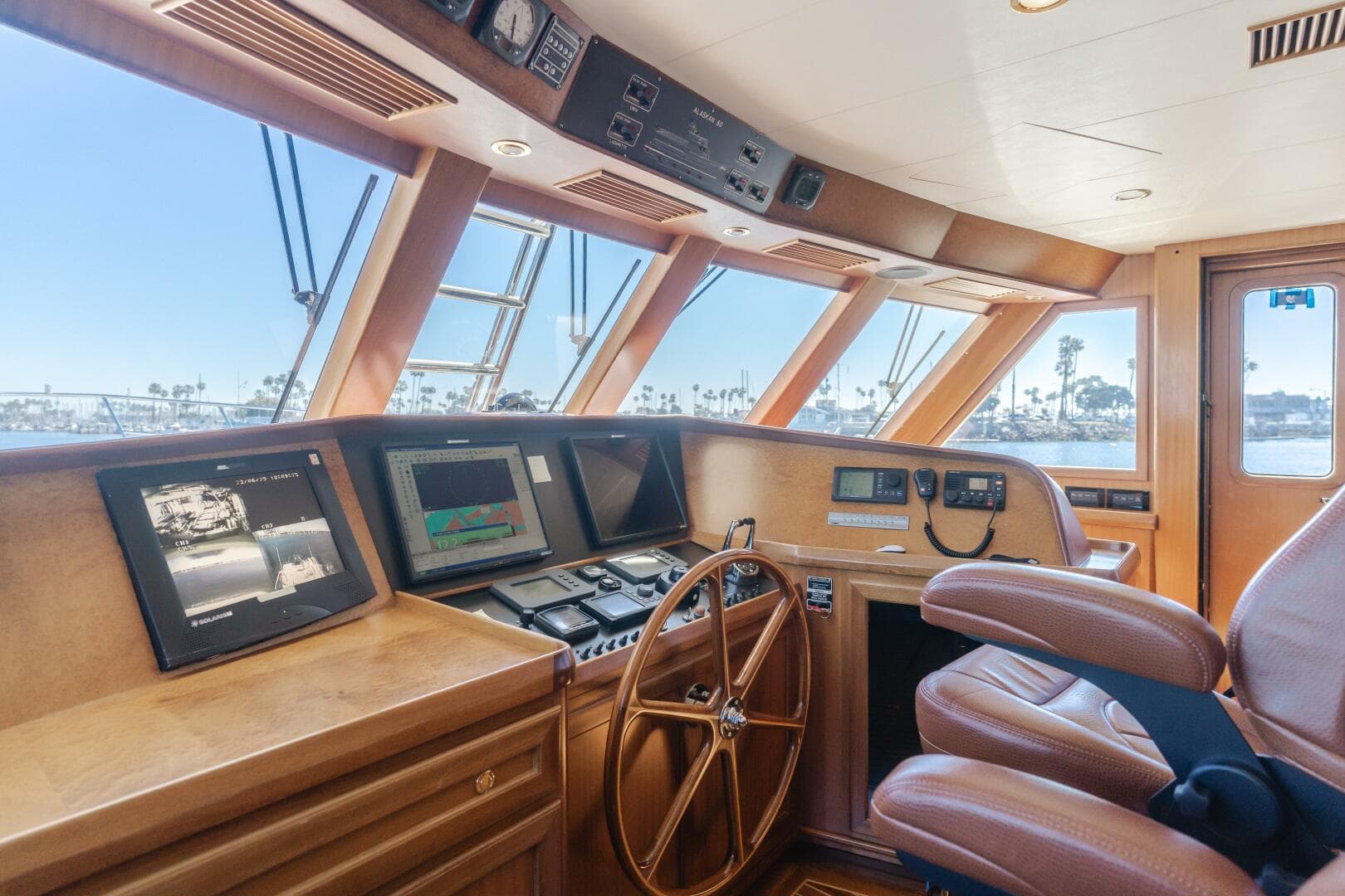 2007 Grand Alaskan Enclosed Bridge CPMY