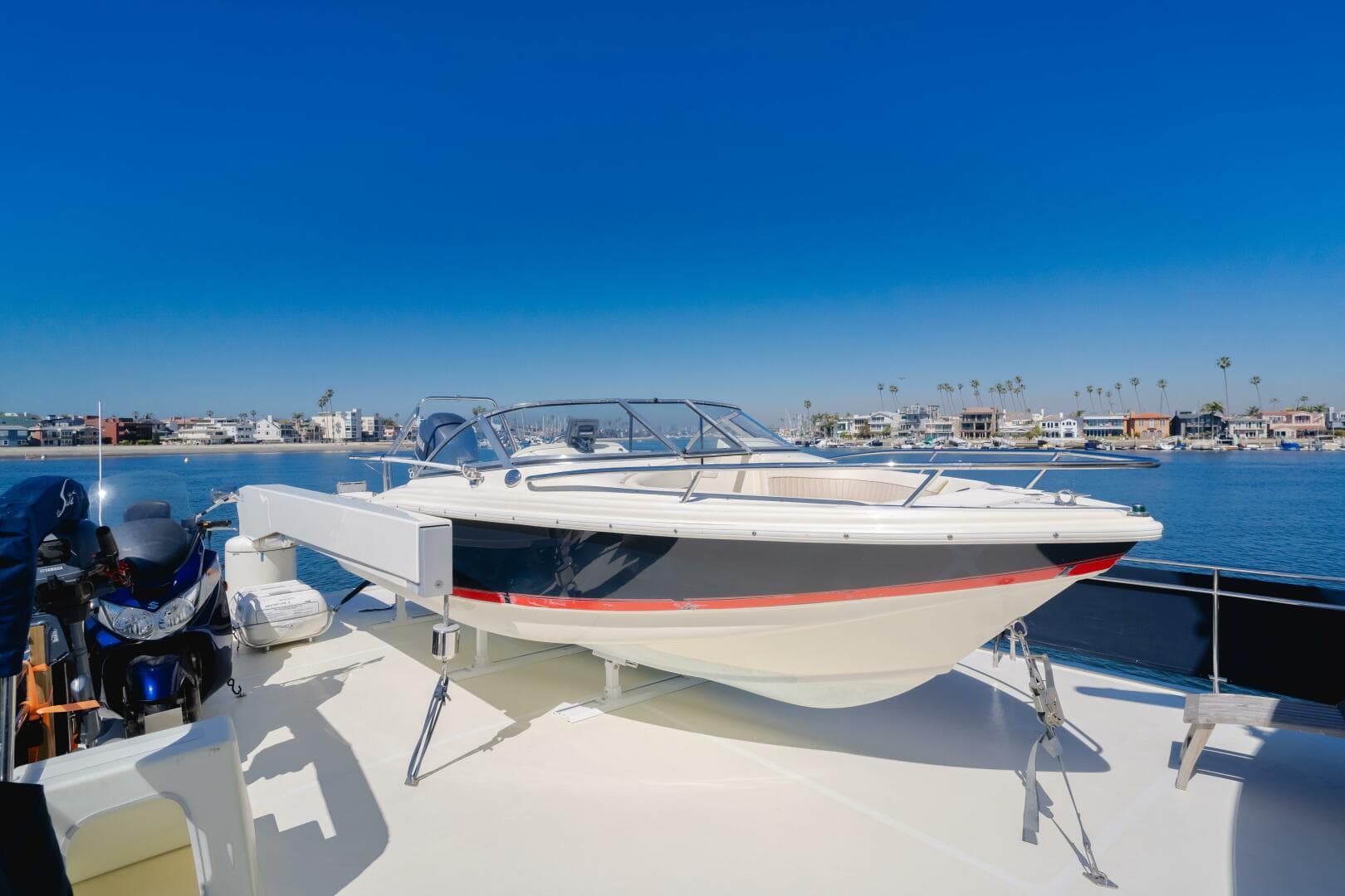 2007 Grand Alaskan Enclosed Bridge CPMY