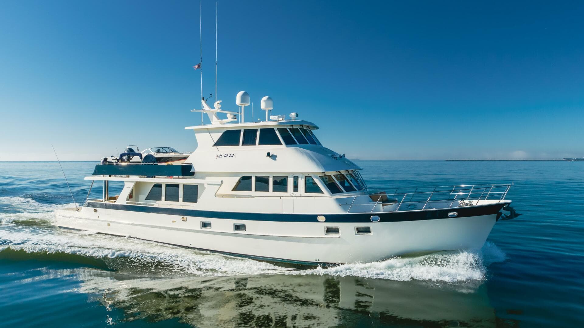 2007 Grand Alaskan Enclosed Bridge CPMY