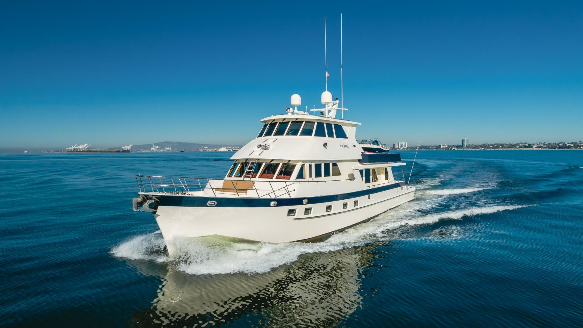 2007 Grand Alaskan Enclosed Bridge CPMY