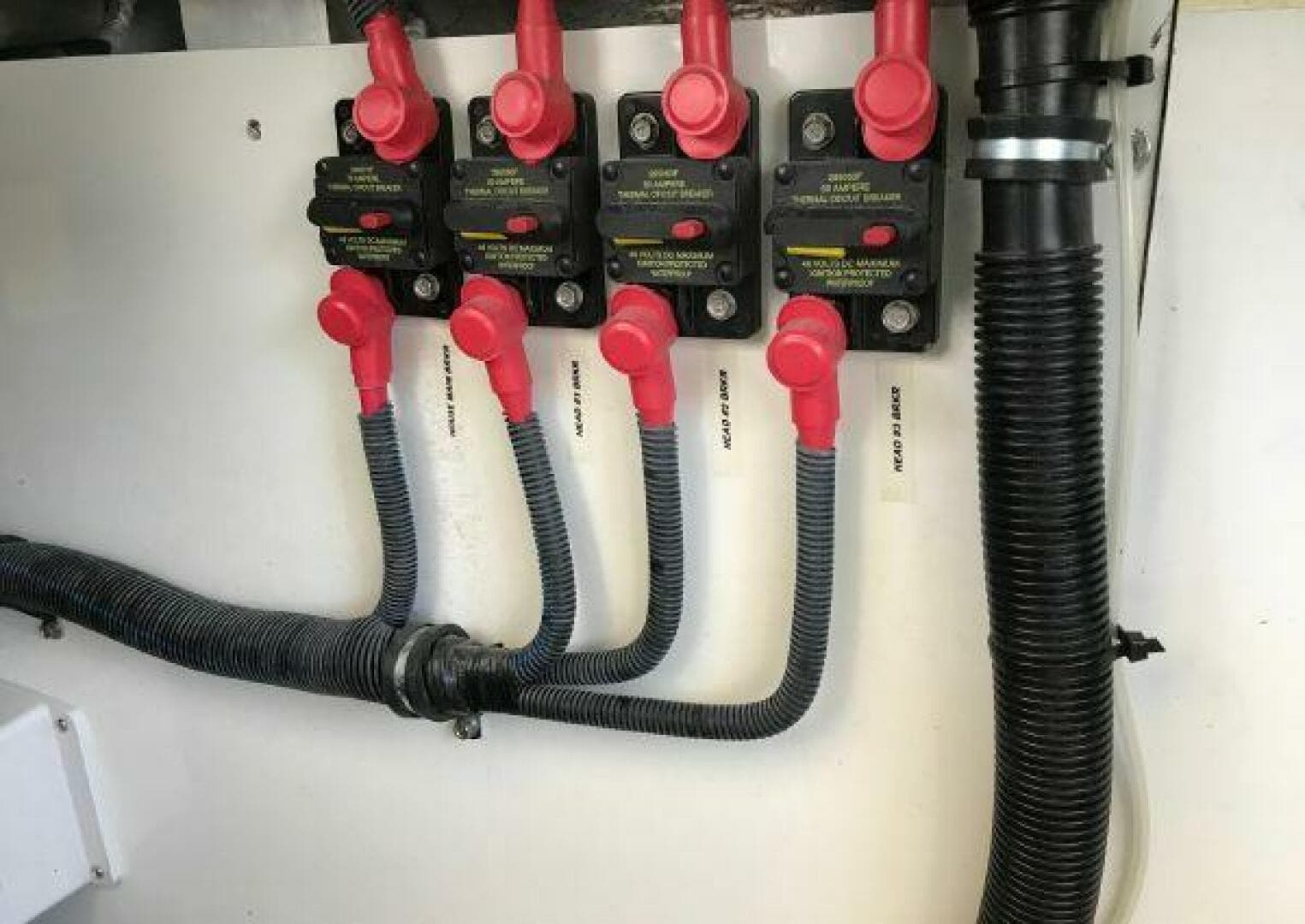 2017 Sumerset Houseboat