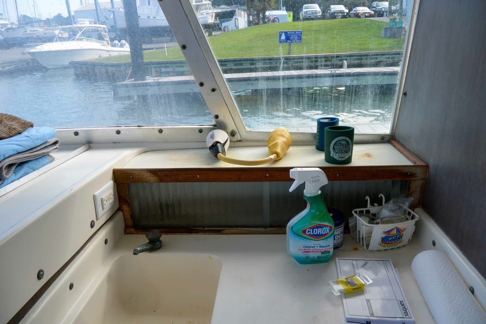 Gally sink 