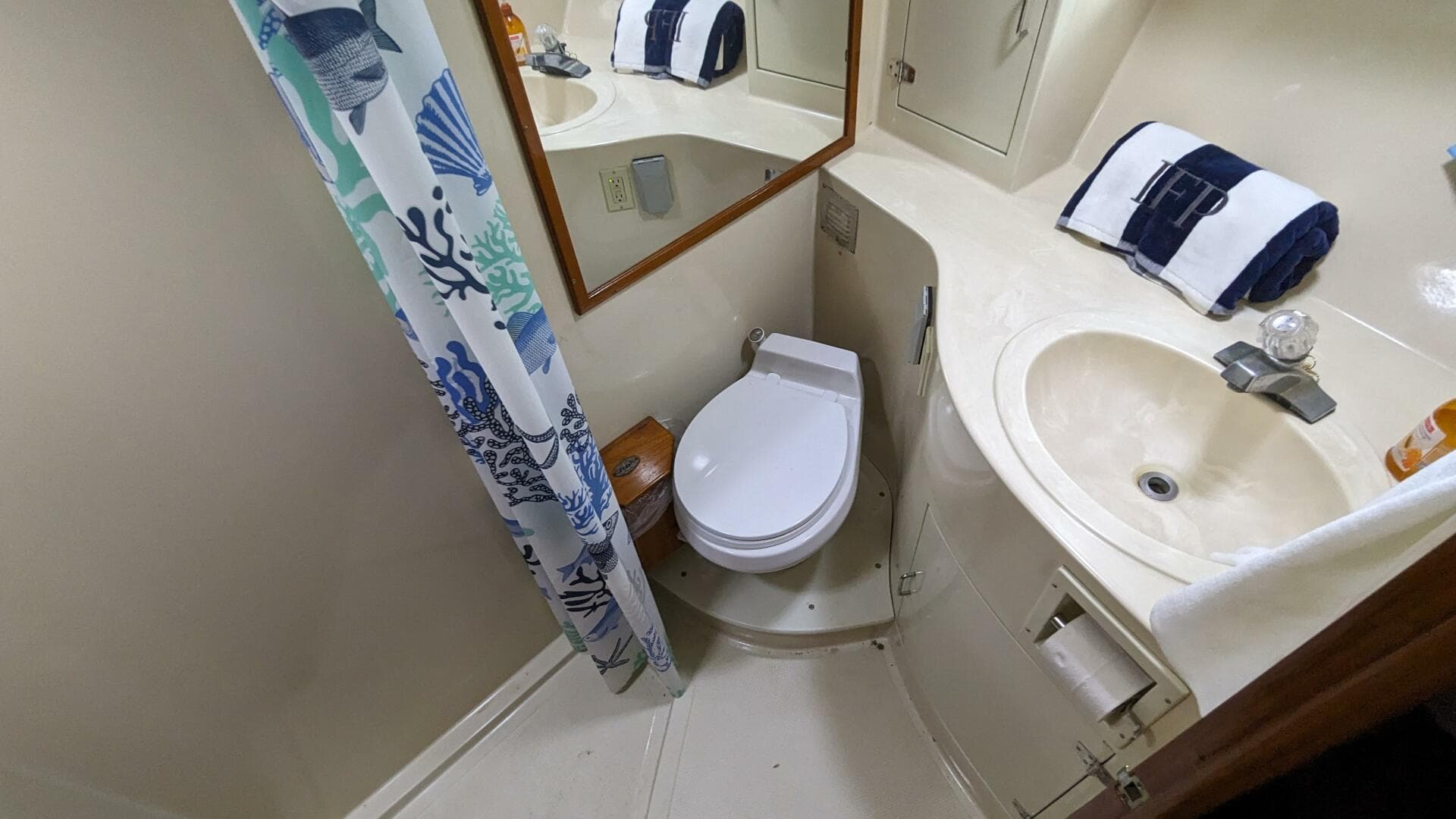 1989 Camargue Motoryacht