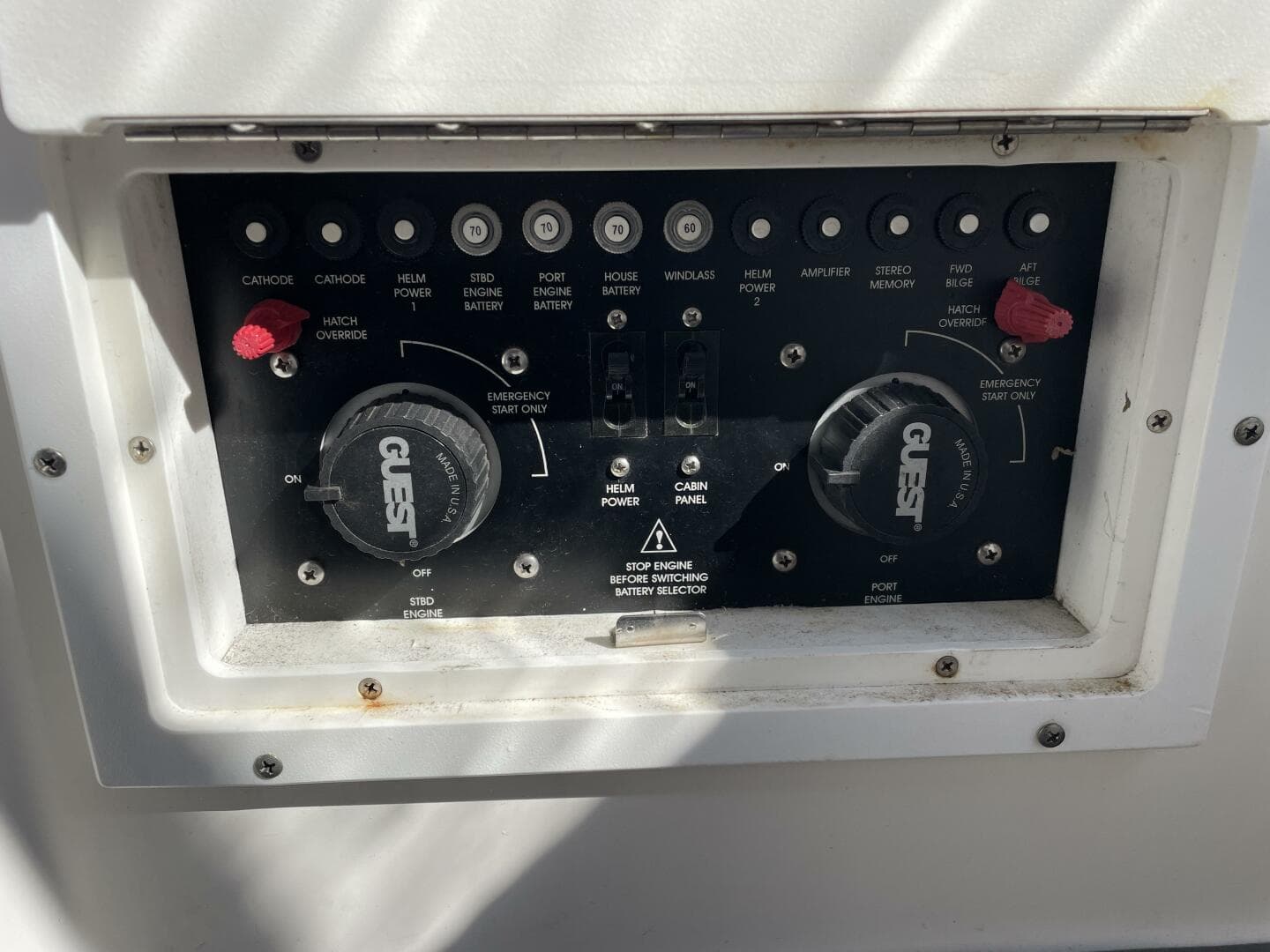 2006 Rinker Express Cruiser