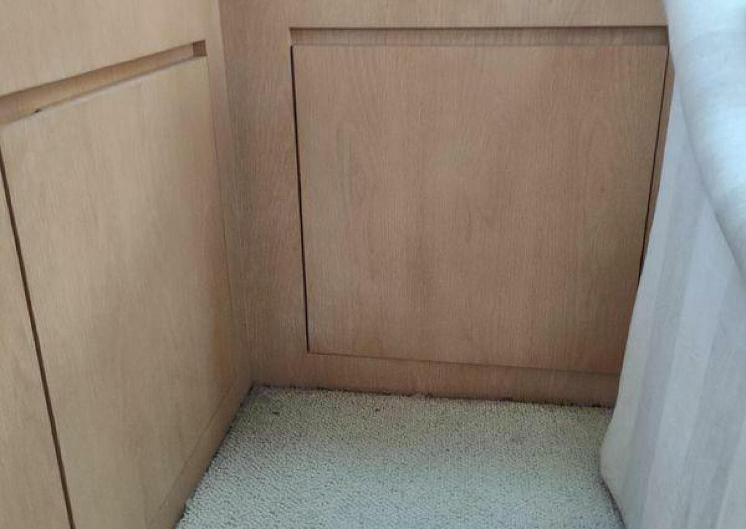 1996 Hatteras 50' Sport Deck