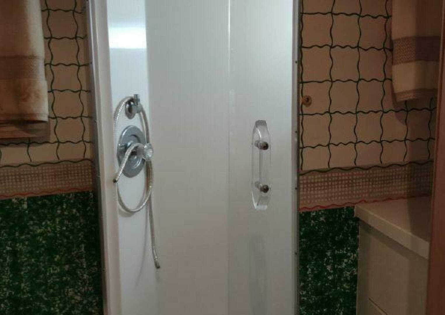 1996 Hatteras 50' Sport Deck