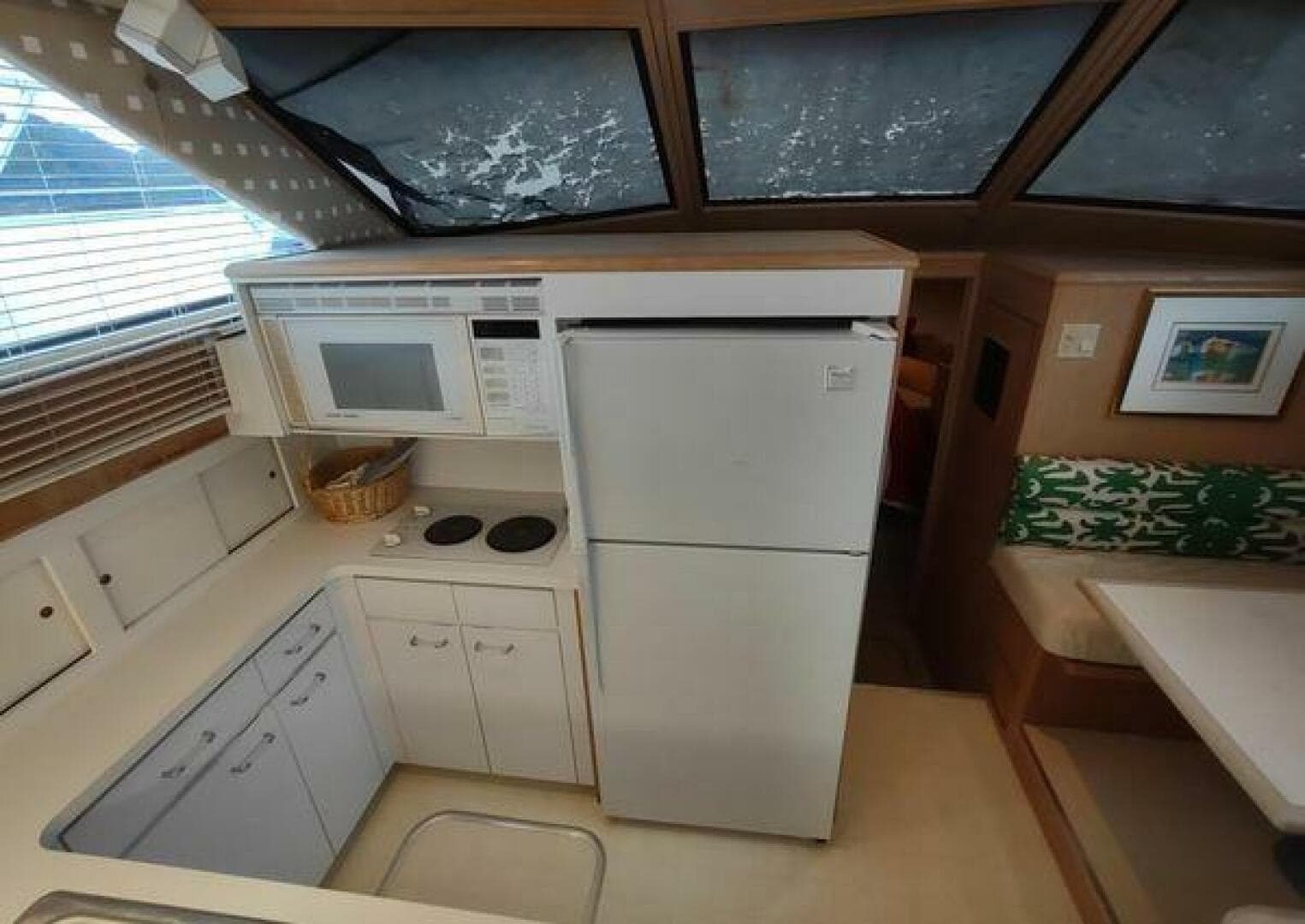 1996 Hatteras 50' Sport Deck