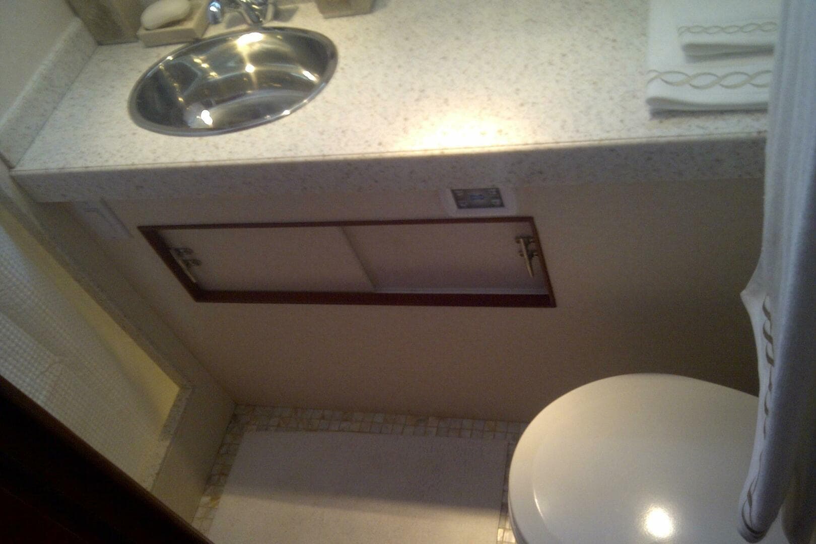 1973 Chris-Craft 47 Commander Flush Deck