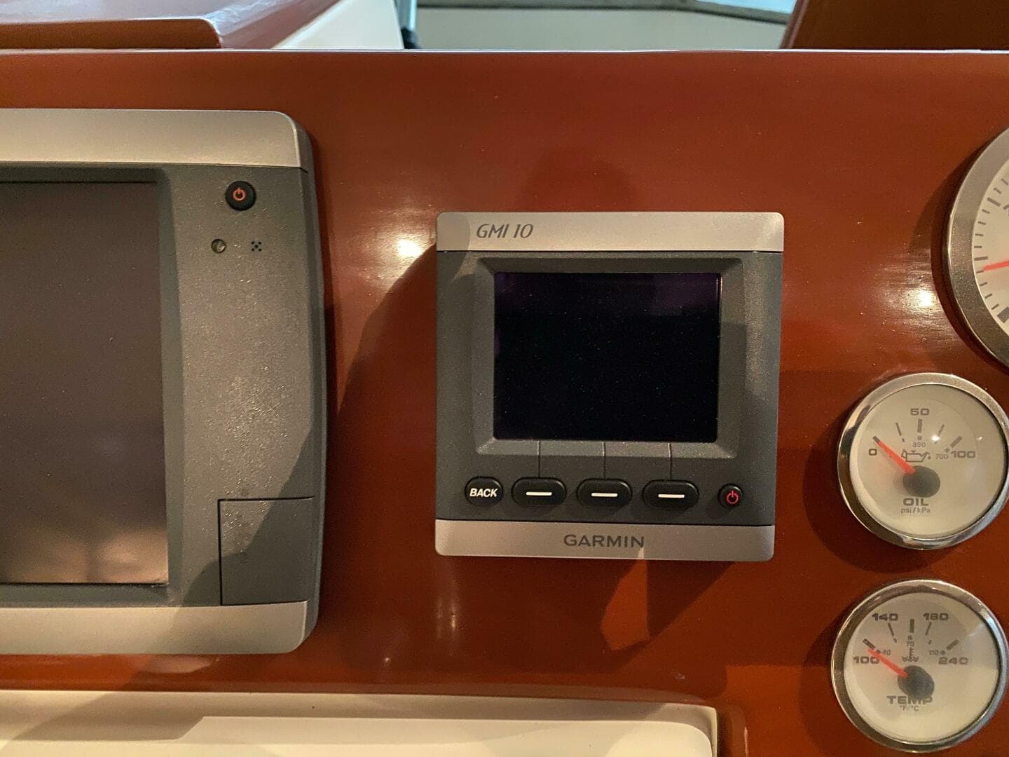 1973 Chris-Craft 47 Commander Flush Deck