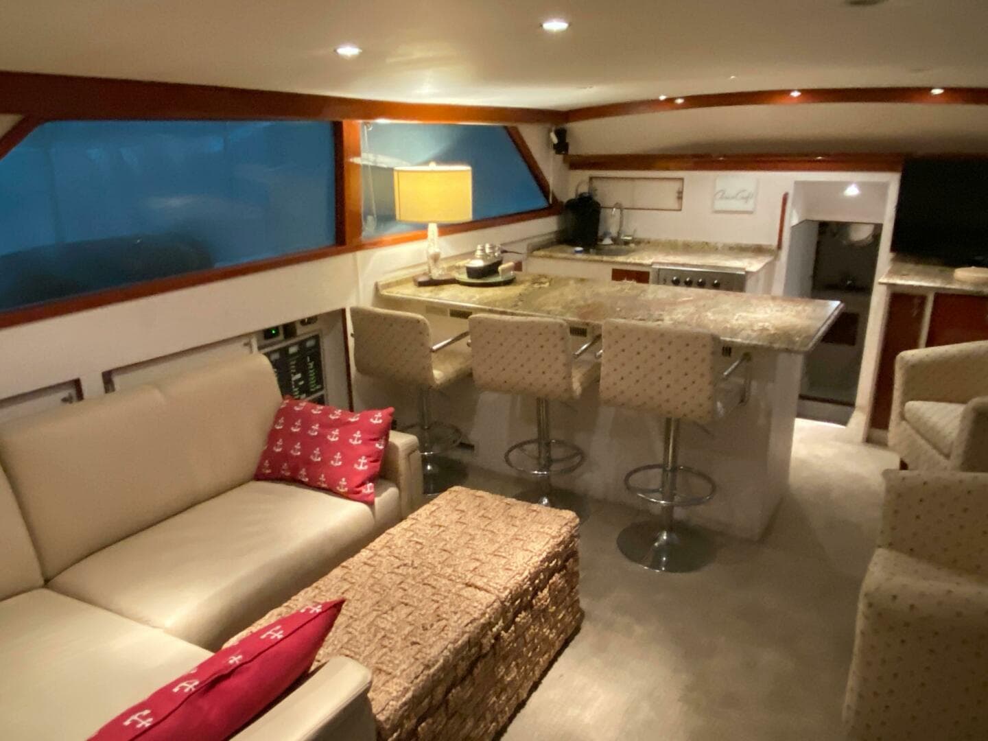 1973 Chris-Craft 47 Commander Flush Deck