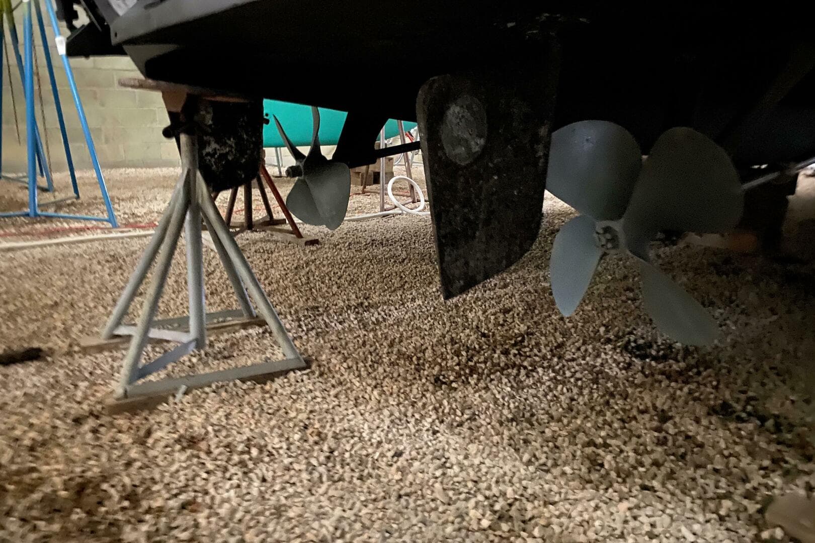 1973 Chris-Craft 47 Commander Flush Deck