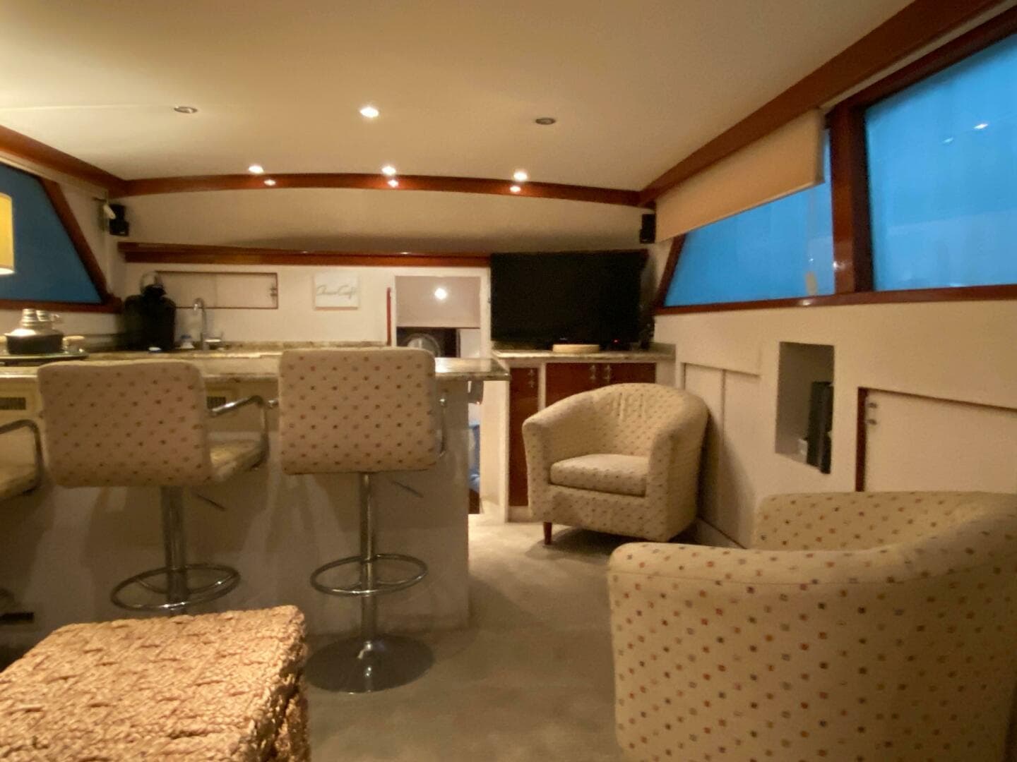 1973 Chris-Craft 47 Commander Flush Deck